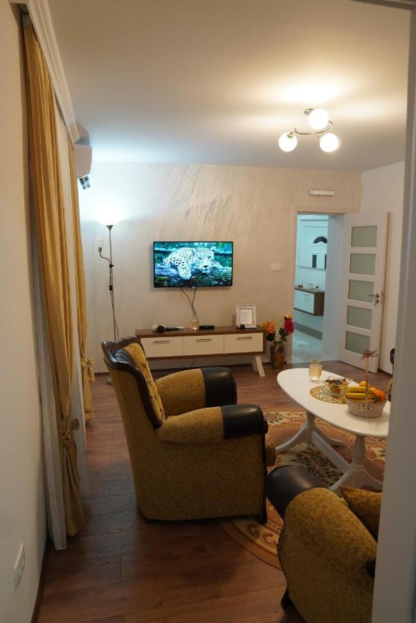 Apartments Manitovac M Nikšić Exteriér fotografie