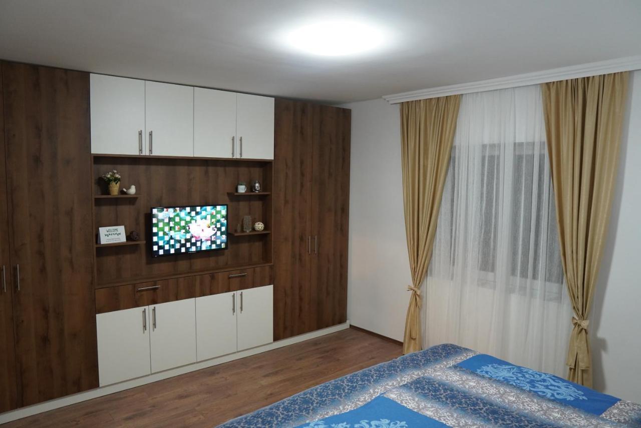 Apartments Manitovac M Nikšić Exteriér fotografie