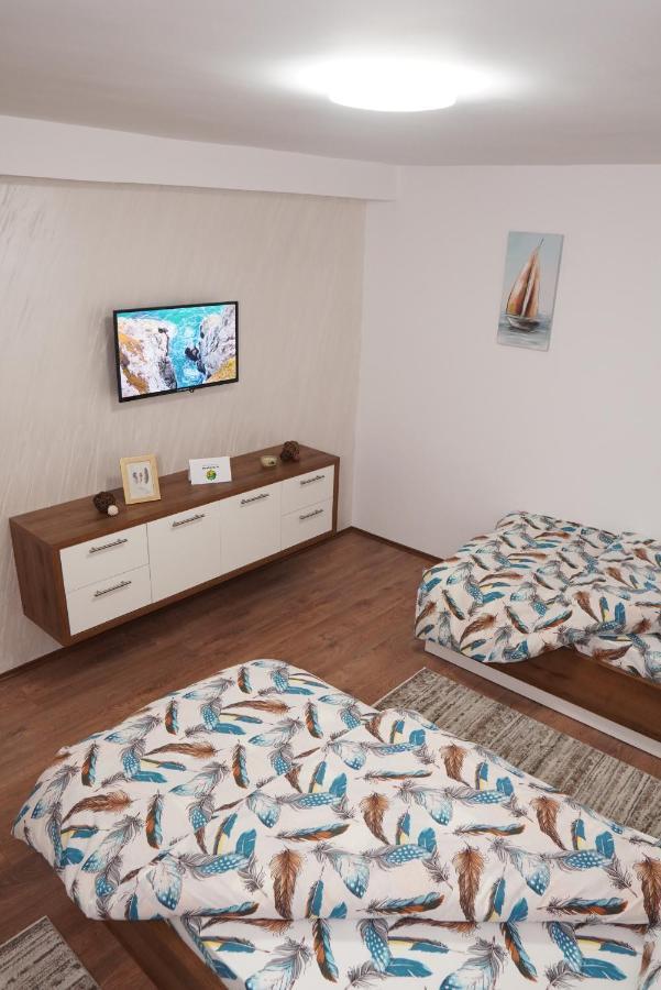 Apartments Manitovac M Nikšić Exteriér fotografie