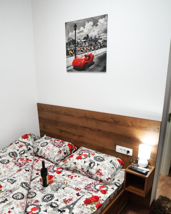 Apartments Manitovac M Nikšić Exteriér fotografie